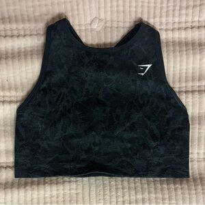 Gymshark Black fitted cropped workout shirt